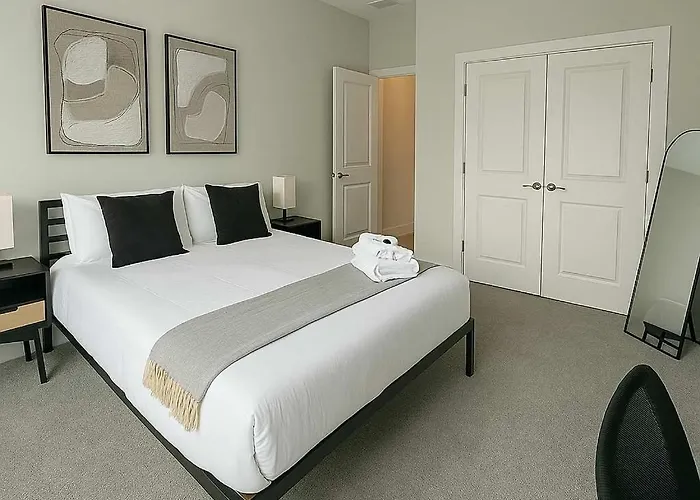 Apartment Spacious 4br Home- Perfect For Groups Wv1 *