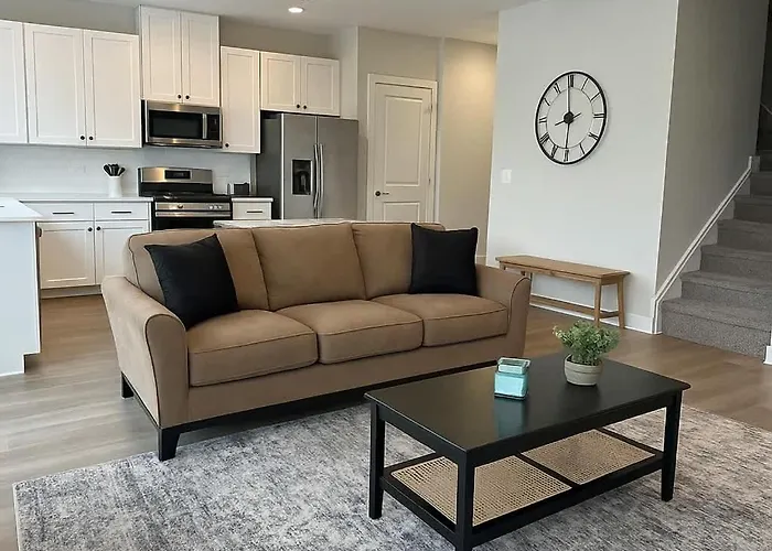 Spacious 4br Home- Perfect For Groups Wv1
