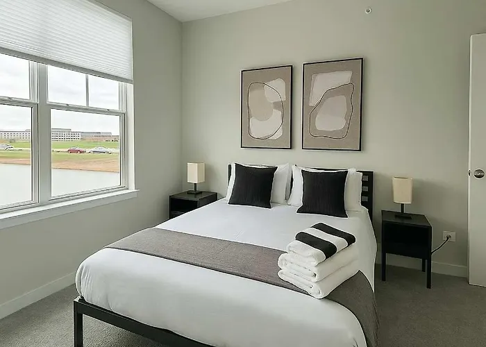 Apartment Spacious 4br Home- Perfect For Groups Wv1